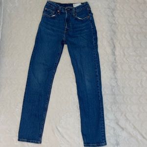 Levi 501 women’s jeans